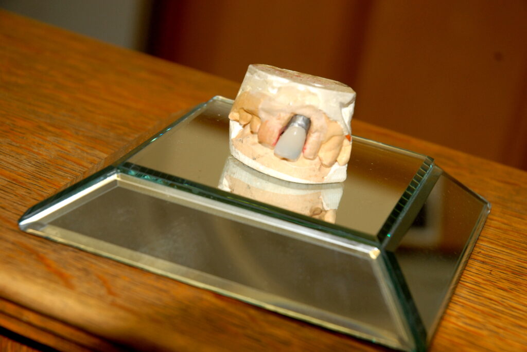Elvis Visits Brightside Dental