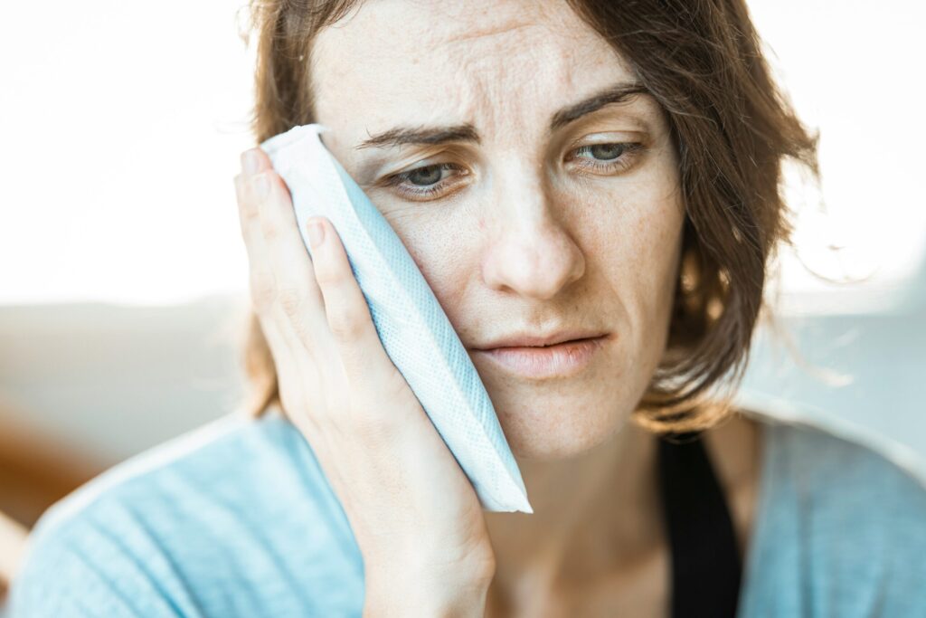 Quick sting – dealing with tooth sensitivity in the winter